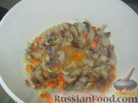 Фото приготовления рецепта: Грибной суп с чечевицей - шаг №1