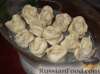 Фото приготовления рецепта: Манты по-русски - шаг №14