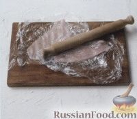 Фото приготовления рецепта: Индюшиные отбивные с шалфеем и ветчиной - шаг №2