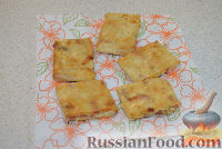 Фото приготовления рецепта: Жареный лаваш с колбасой и сыром - шаг №7
