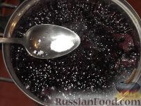 Фото приготовления рецепта: Варенье из шелковицы - шаг №4