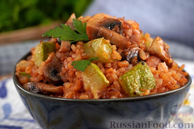 Плов с грибами и мясом