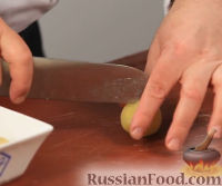 Фото приготовления рецепта: Борщ с квашеной капустой, на курином бульоне - шаг №17