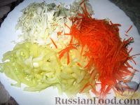 Фото приготовления рецепта: Салат по-панагорски - шаг №2