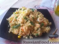 Фото приготовления рецепта: Булгур с креветками и овощами - шаг №7