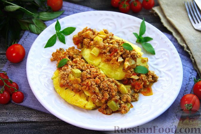 Фаршированный мясом картофель