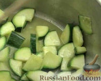 Фото приготовления рецепта: Кабачковый крем-суп - шаг №3