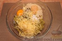 Фото приготовления рецепта: Пряные нутовые шарики с кускусом и сыром - шаг №11