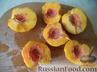 Фото приготовления рецепта: Персики в собственном соку - шаг №2