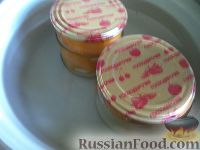 Фото приготовления рецепта: Персики в собственном соку - шаг №5