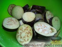 Фото приготовления рецепта: Рагу из баклажанов и картофеля - шаг №3