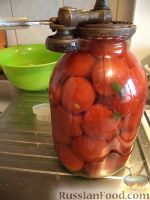 Фото приготовления рецепта: Простой способ закатки помидоров-1 - шаг №11