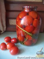 Фото приготовления рецепта: Простой способ закатки помидоров-1 - шаг №13