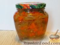 Фото к рецепту: Салат из стручковой фасоли и моркови