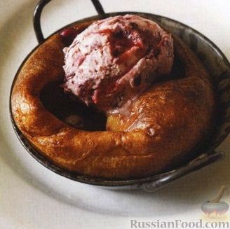 Рецепт Порционные вишневые пироги