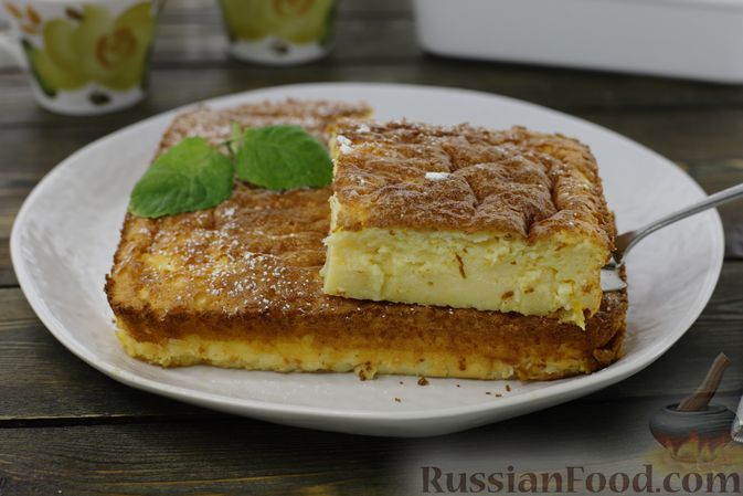 Рецепт: Закусочный "Наполеон" с сыром, ветчиной и ананасом на RussianFood.com