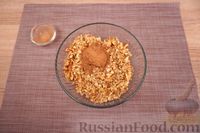 Фото приготовления рецепта: Сарагли с грецкими орехами и заварным кремом - шаг №17