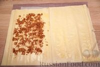 Фото приготовления рецепта: Сарагли с грецкими орехами и заварным кремом - шаг №20