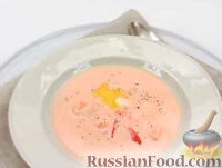 Фото к рецепту: Молочный суп с креветками