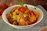 Фото к рецепту: Пёркёльт из курицы