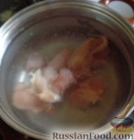 Фото приготовления рецепта: Солянка на курином бульоне - шаг №1