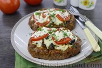 Фото к рецепту: Мясные лодочки с грибами, сыром и помидорами (в духовке)