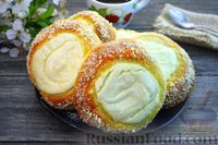 Фото к рецепту: Ватрушки с творогом и штрейзелем