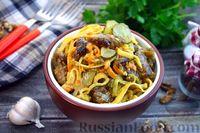 Фото к рецепту: Салат с печенью, огурцами и яичными блинчиками