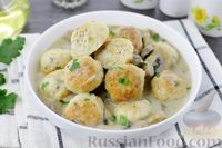 Фото к рецепту: Куриные тефтели в грибном соусе