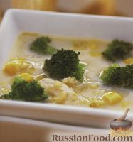 Фото к рецепту: Куриный суп с брокколи и кукурузой