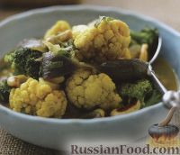 Фото к рецепту: Рагу из брокколи и цветной капусты с кешью