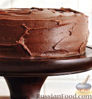 Фото к рецепту: Торт шоколадный на сметане