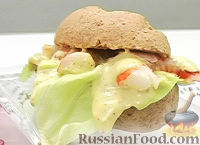 Фото к рецепту: Сэндвич с редисом и креветками
