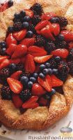 Фото к рецепту: Открытый ягодный пирог