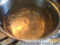 Фото приготовления рецепта: Маринованные помидоры половинками (без стерилизации) - шаг №6