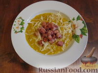 Фото к рецепту: Суп-пюре из тыквы и лука-порея