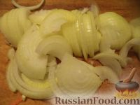 Фото приготовления рецепта: Маринованный салат из зеленых помидоров - шаг №4