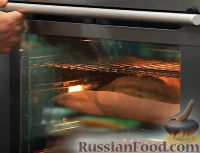 Фото приготовления рецепта: Фаршированная курица, запеченная в соленом тесте - шаг №19