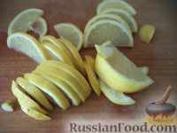 Фото приготовления рецепта: "Ленивое" яблочное варенье с лимоном - шаг №3