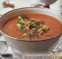 Фото к рецепту: Фасолевый суп-пюре и сальса из авокадо