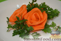 Фото к рецепту: Роза из моркови