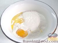 Фото приготовления рецепта: Блинчики, фаршированные яйцом и луком - шаг №3