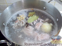 Фото приготовления рецепта: Борщ из замороженного щавеля, с яйцом - шаг №1