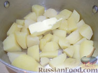 Фото приготовления рецепта: Картофельные зразы с мясом - шаг №3