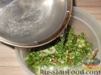 Фото приготовления рецепта: Помидоры соленые по-грузински - шаг №10