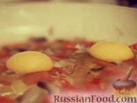 Фото приготовления рецепта: Салат из сладкого перца с баклажанами - шаг №8