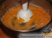 Фото приготовления рецепта: Суп-пюре из яблок и тыквы - шаг №9