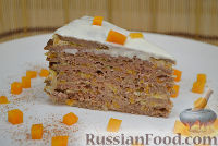 Фото к рецепту: Печеночный торт с тыквой