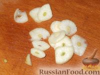 Фото приготовления рецепта: Маринованная капуста с перцем сладким и чесноком - шаг №4