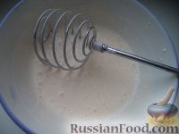 Фото приготовления рецепта: Бездрожжевая ржаная ватрушка с творогом и вишней - шаг №12